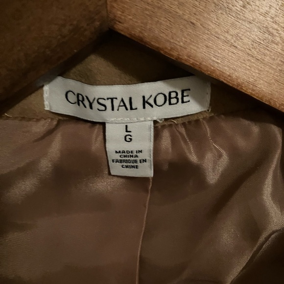 Crystal Kobe - Coat - Picture 3 of 9